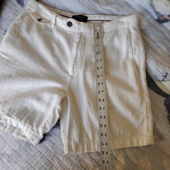 Banana Republic Linen Cotton Bermuda Shorts Pockets Cream Ivory Off White - Picture 9 of 12